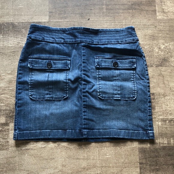 Ann Taylor LOFT denim skirt - Picture 3 of 4